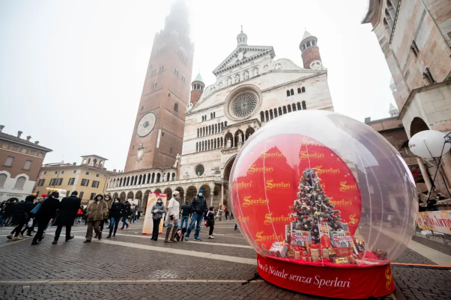 Celebra il Natale in grande stile con i gonfiabili decorativi