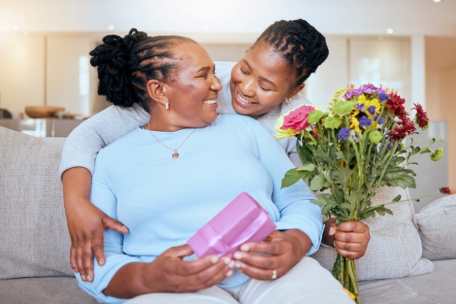 5 idee regalo per una madre moderna