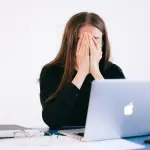 Come ridurre lo stress quotidiano: tecniche pratiche