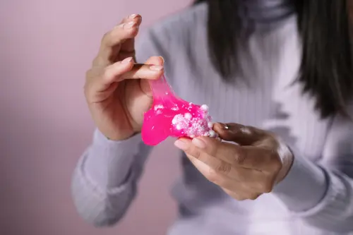 Come fare lo slime: ingredienti e ricette sicure