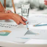 Marketing per studi professionali: costruire visibilità qualificata tra vincoli deontologici e concorrenza locale