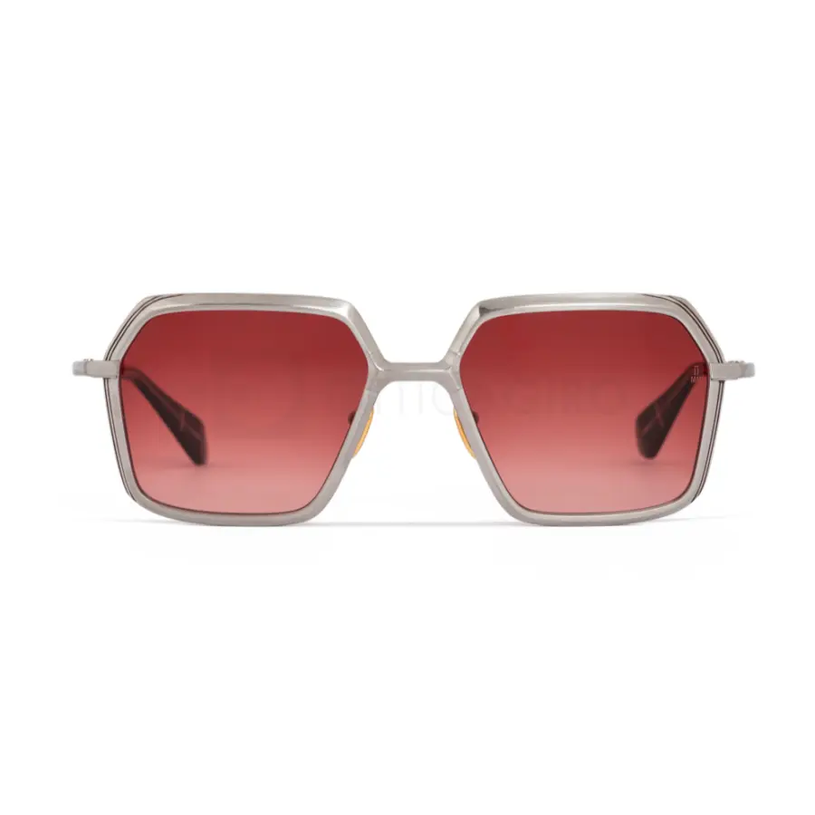 Occhiali da sole di design: eleganza, stile e protezione